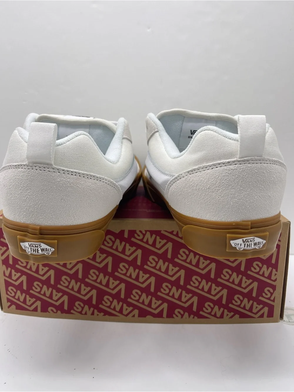 Vans Men’s Sz 11.5 Knu Skool GUM BLANC DE BLANC VN000D22JVY Skate Sneakers